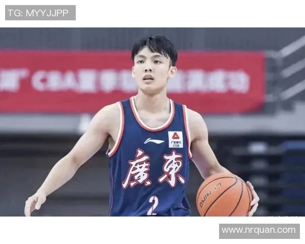 徐杰领衔广东宏远重塑辉煌CBA赛季展现新风采与团队精神