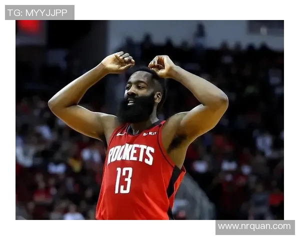 哈登将在明日复出迎战老东家火箭，球迷期待他重返赛场