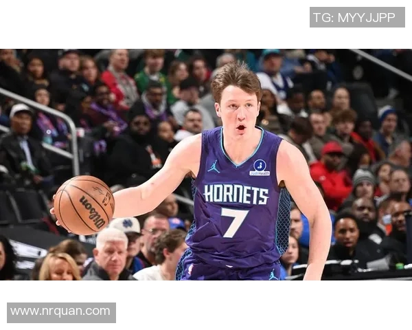 活塞球星因伤休战两周——关注健康,期待强势回归 活塞球星因伤休战两周——关注健康,期待强势回归